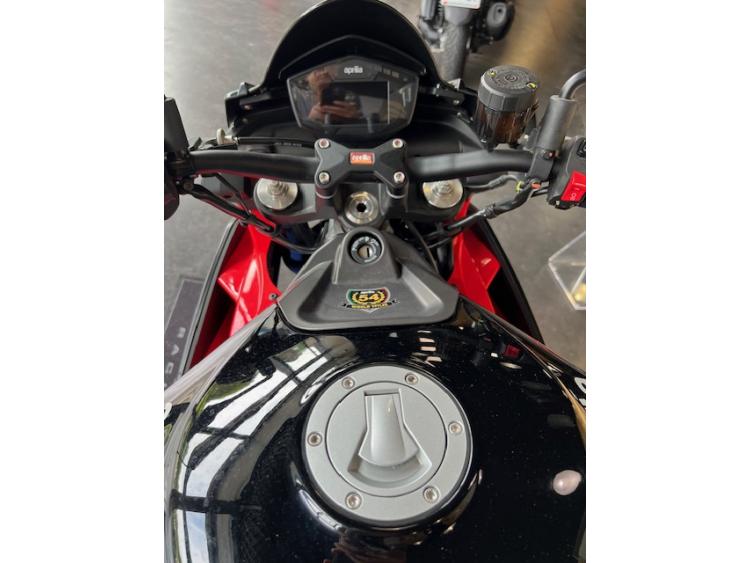 APRILIA TUONO 660 FACTORY