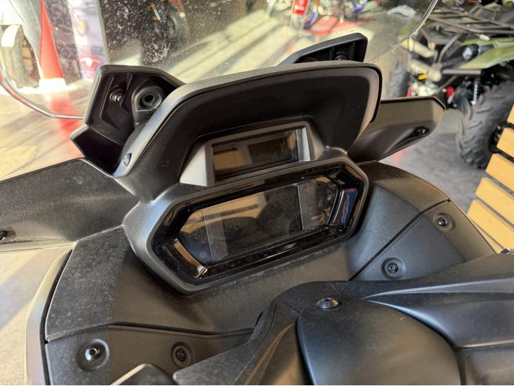 YAMAHA XMAX 300 Tech Max