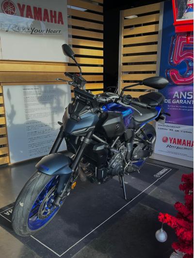 YAMAHA MT-07