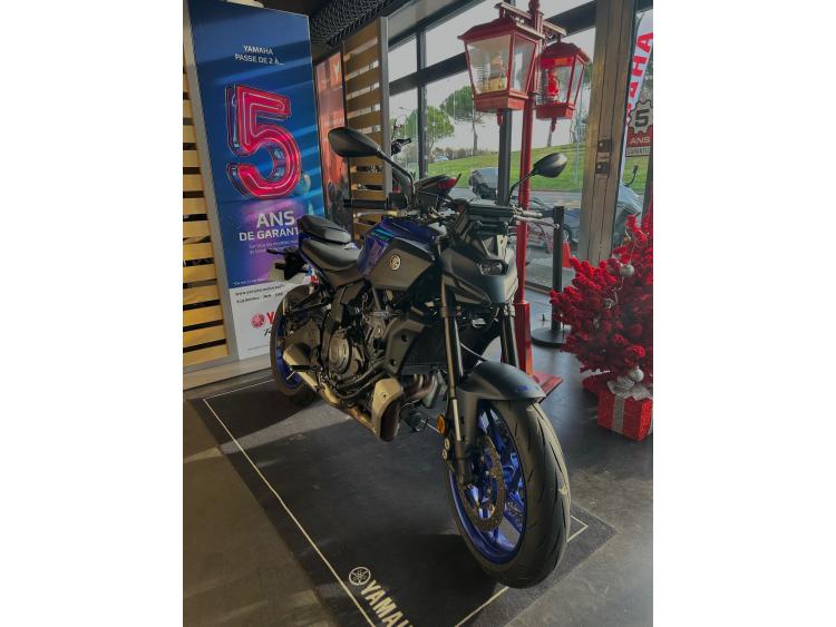 YAMAHA MT-07