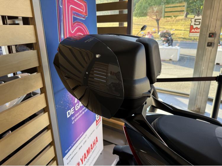 YAMAHA TRICITY 300